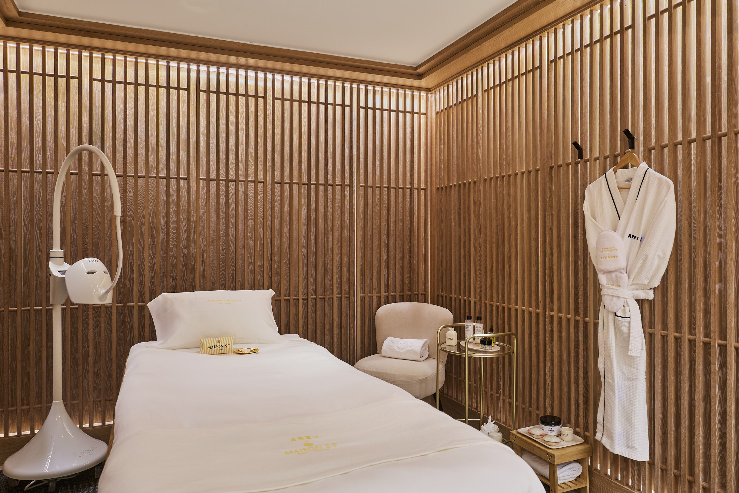 AREV St. Tropez by null