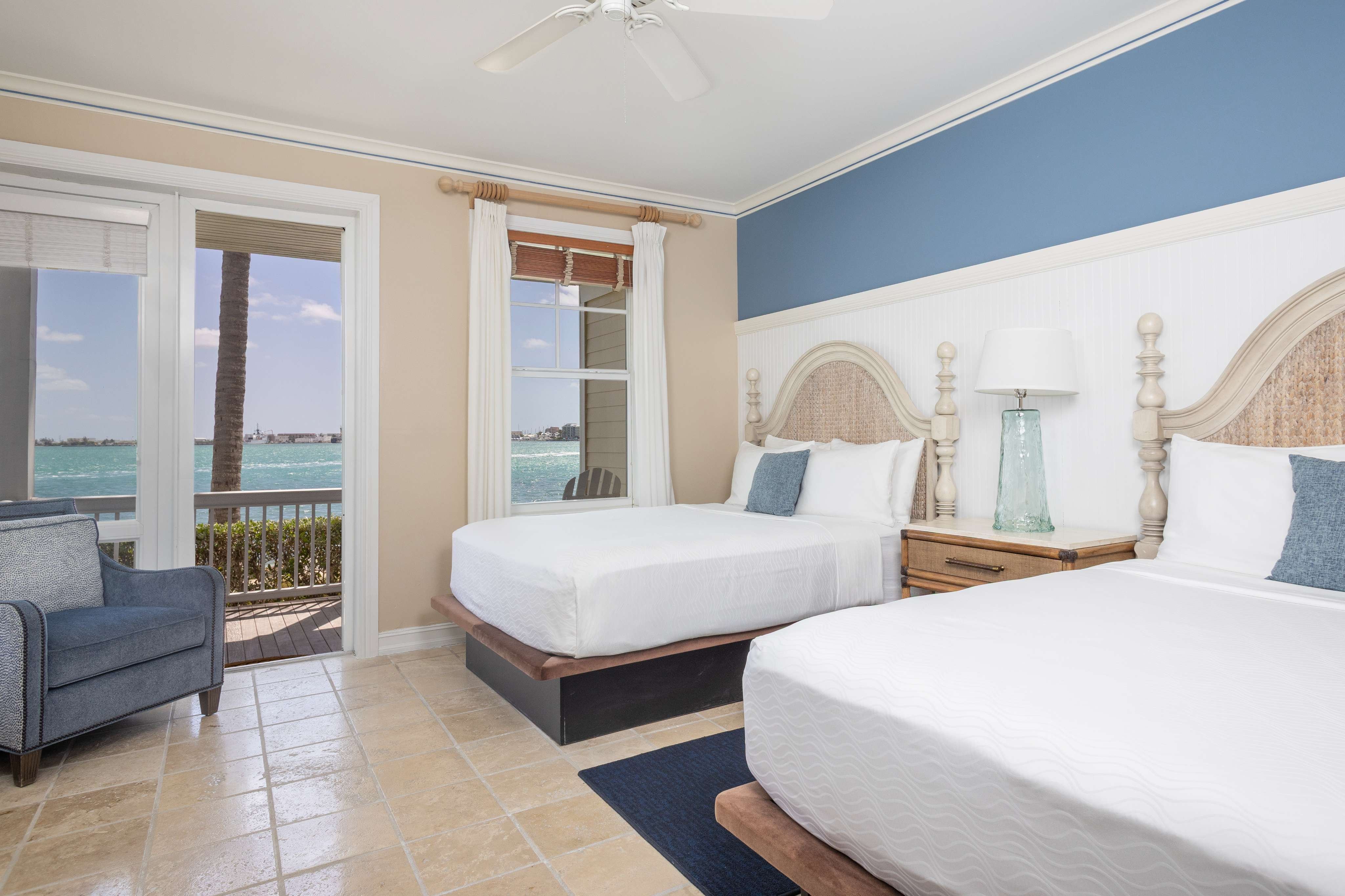 Sunset Key Cottages by null