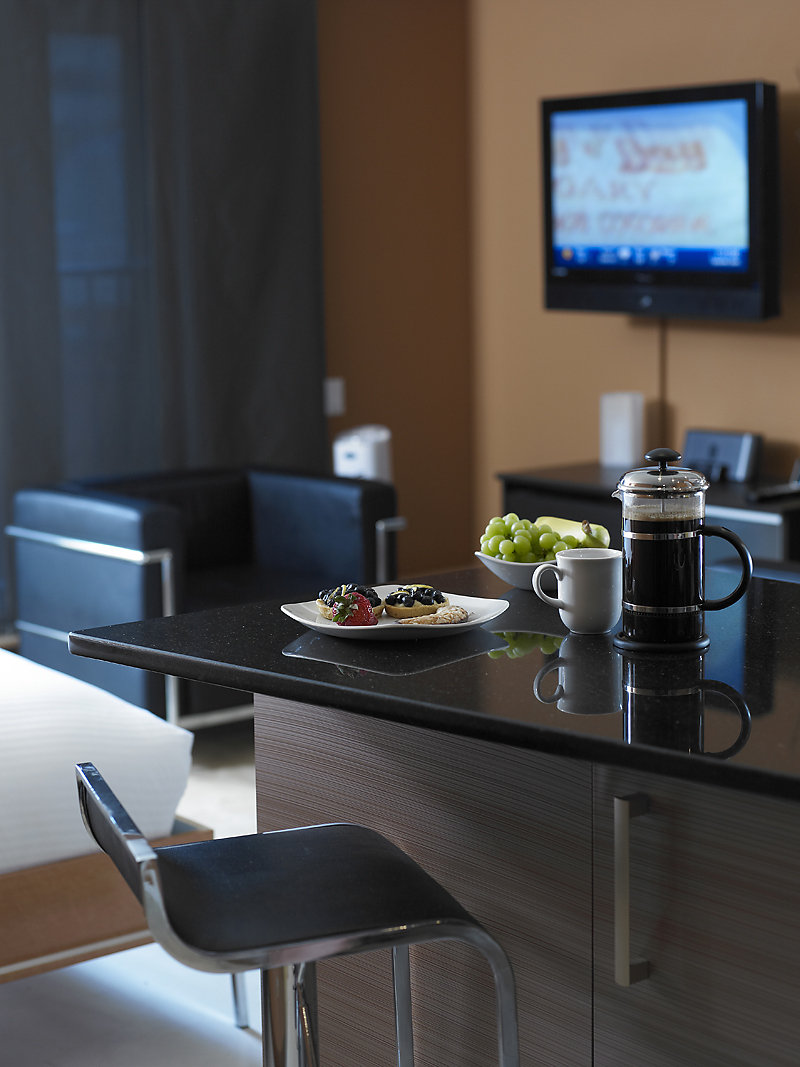 Nuvo Hotel Suites by null