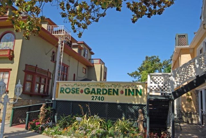 Rose Garden Inn by null