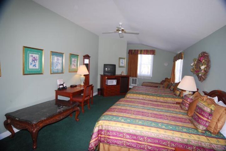 Rose Garden Inn by null