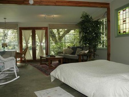 McKenzie River Inn by null