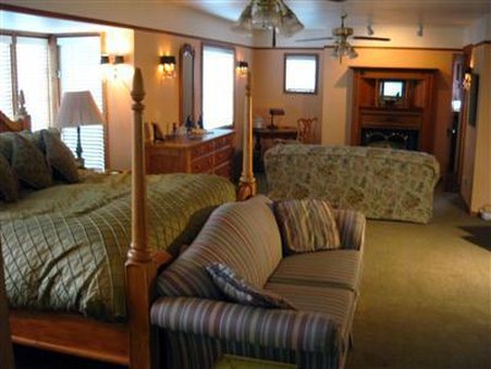 The Bacon Mansion Bed and Breakfast by null