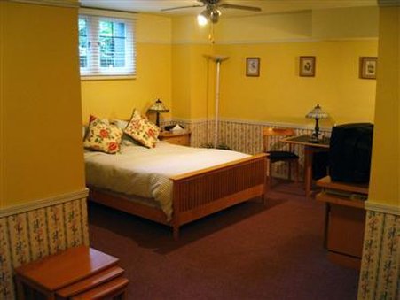 The Bacon Mansion Bed and Breakfast by null