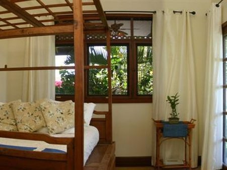 Ho'oilo House Bed and Breakfast by null