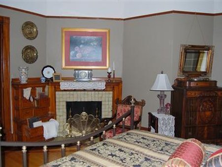 Schuster Mansion Bed & Breakfast by null