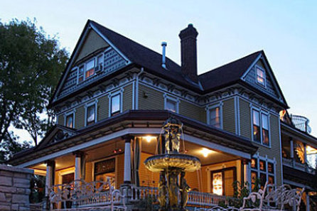 Rivertown Inn by null
