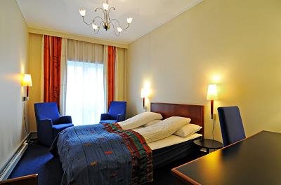 Heimen Hotel by null