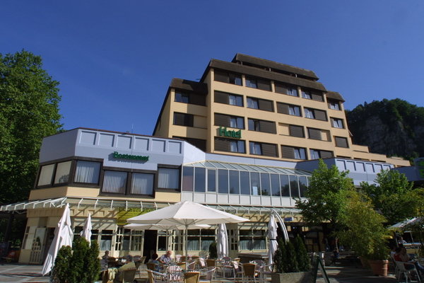 Best Western Premier Central Hotel Leonhard image