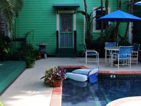 The Green House Inn by null