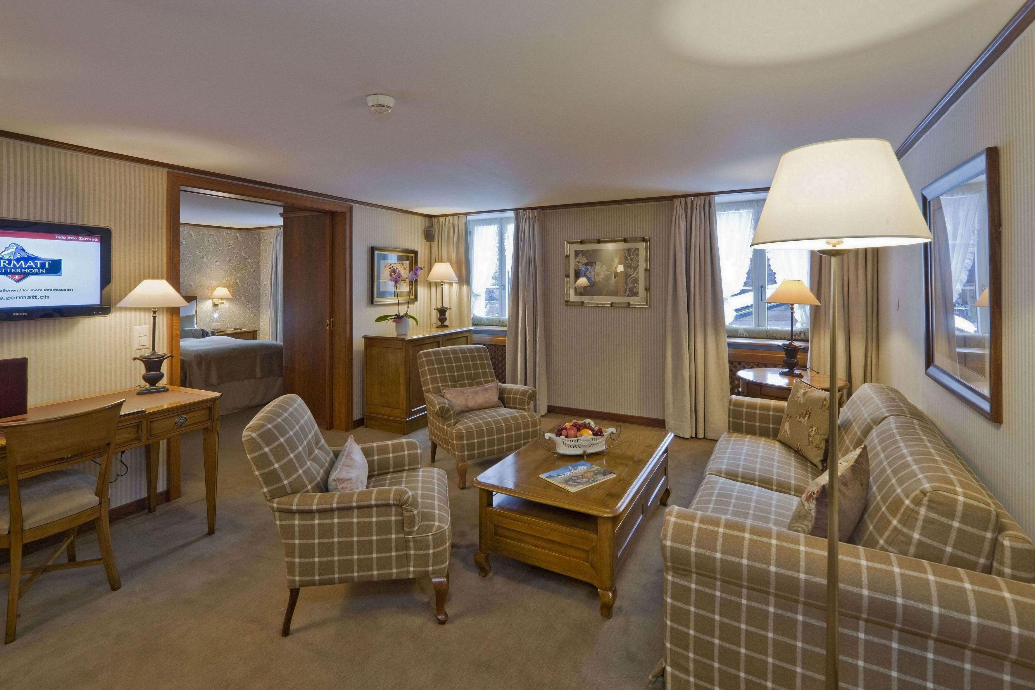 Monte Rosa Hotel by null