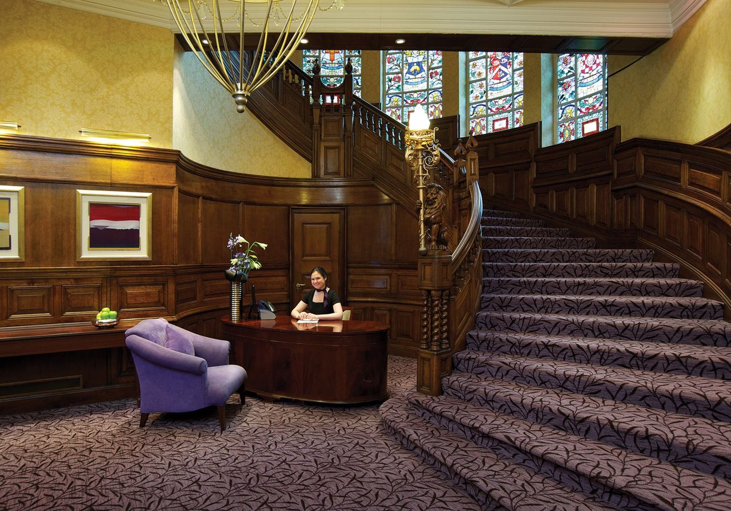 Quebecs Hotel by null