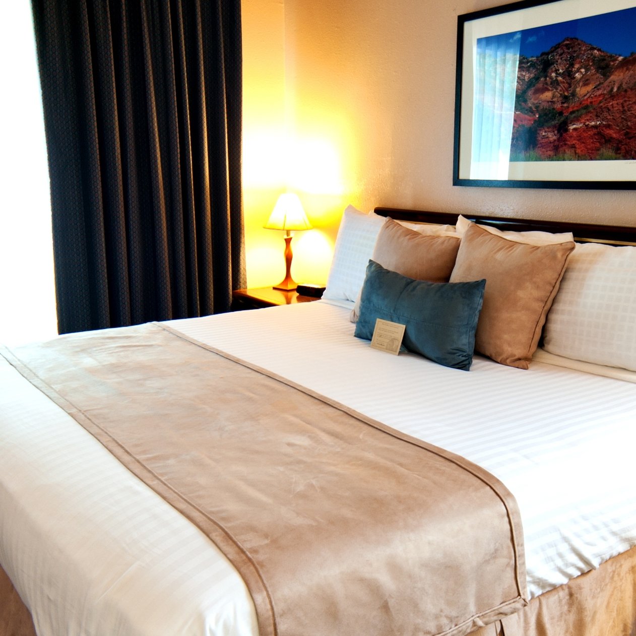 Habitat Suites by null