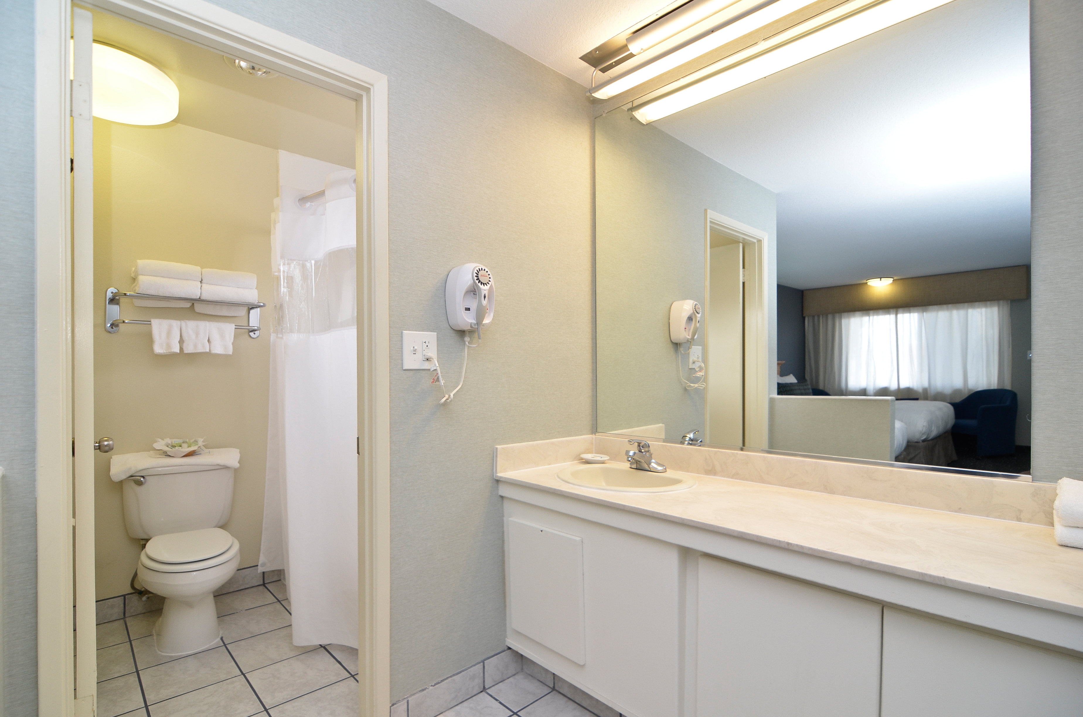 Best Western Space Age Lodge by null