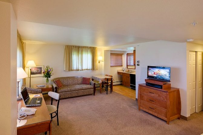 Anchorage Grand Apartments by null
