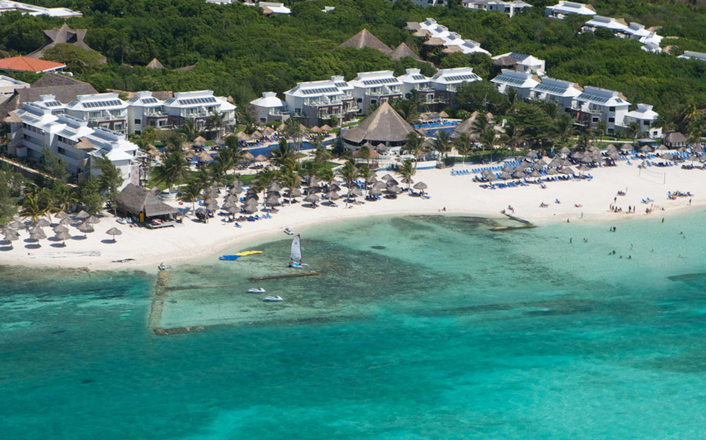 Sandos Caracol Nature Resort & Water Park by null