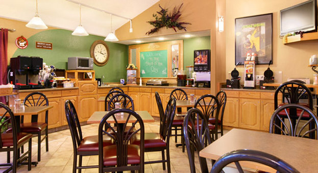 Fossil Creek Hotel & Suites/Conference Center I-70 by null