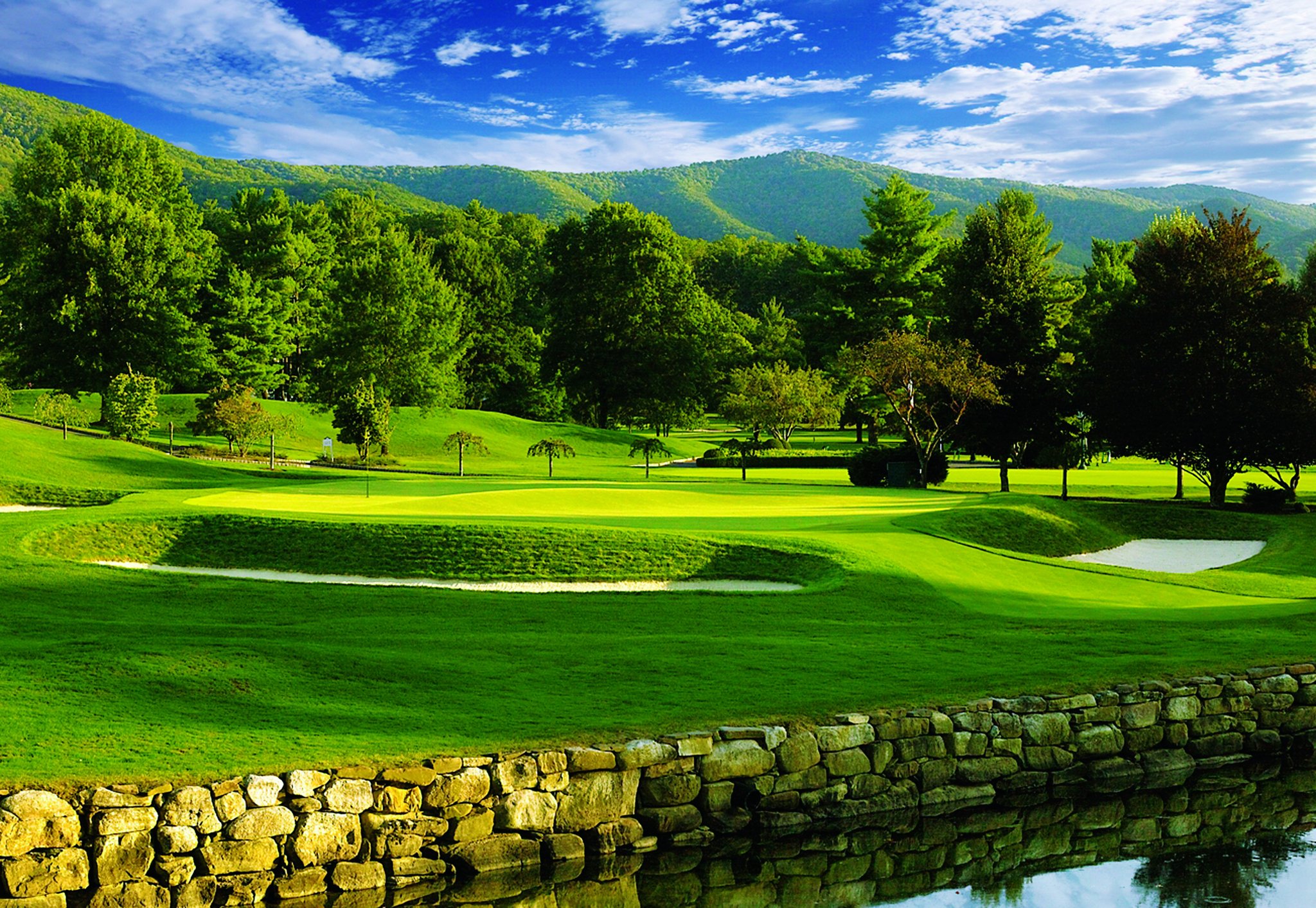 The Greenbrier by null