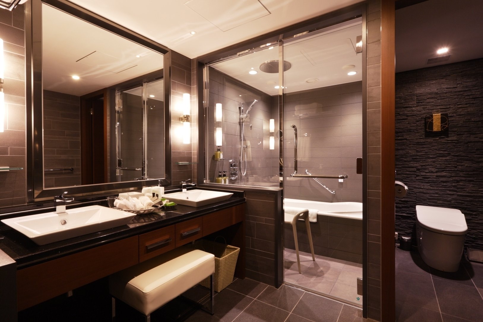 Hotel Granvia Osaka by null