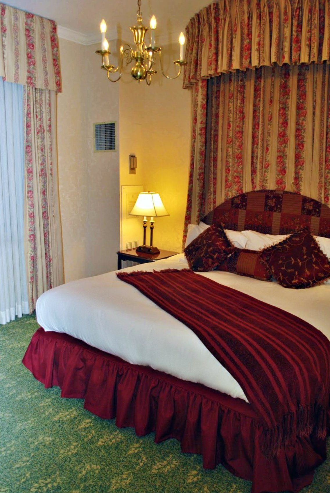 Hawthorne Hotel by null