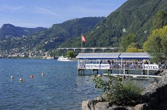 Hôtel Bon Port by null
