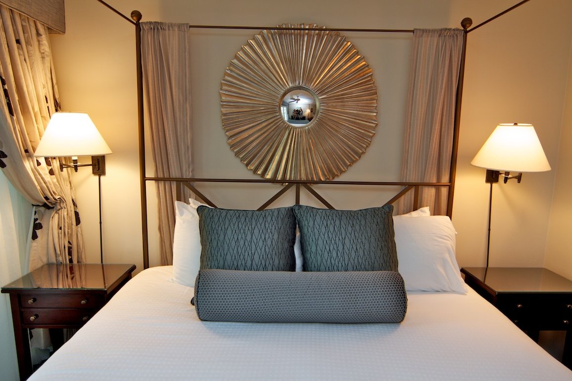 La Mer Hotel & Dewey House by null
