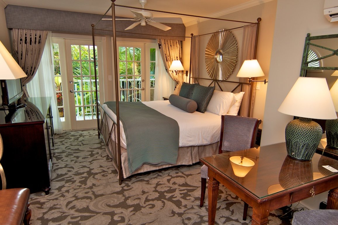 La Mer Hotel & Dewey House by null