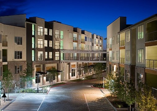 AMLI South Shore by null