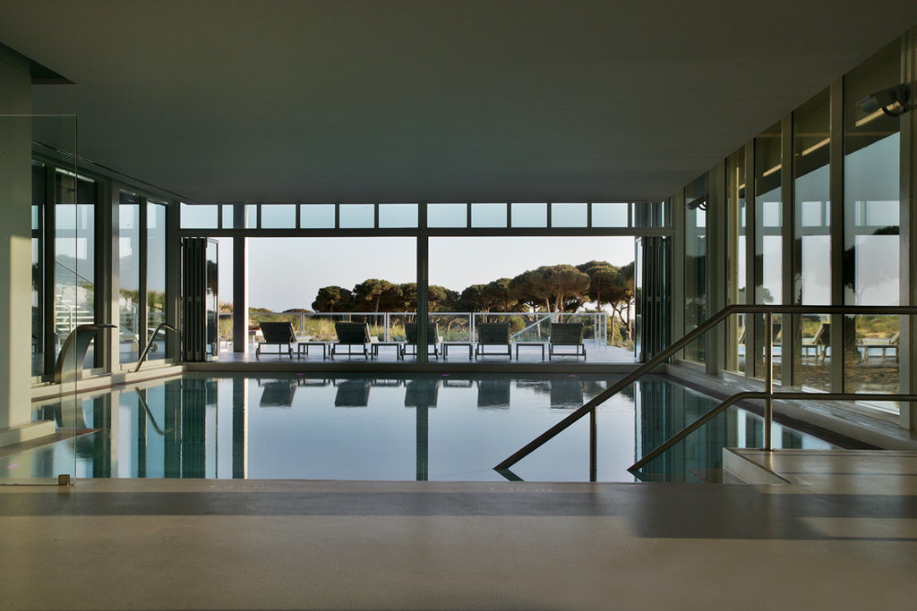 The Oitavos by null