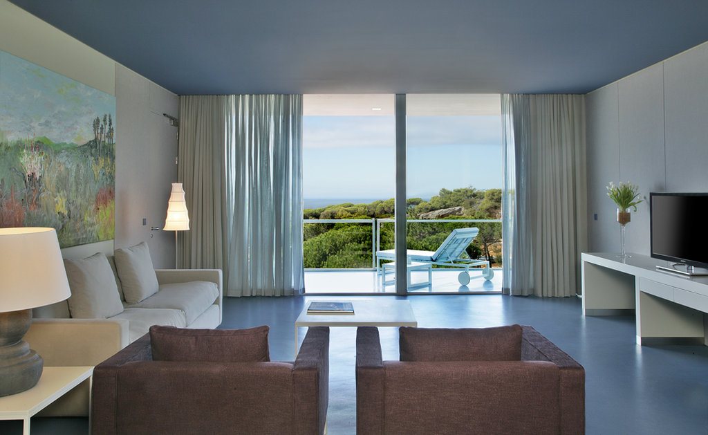 The Oitavos by null
