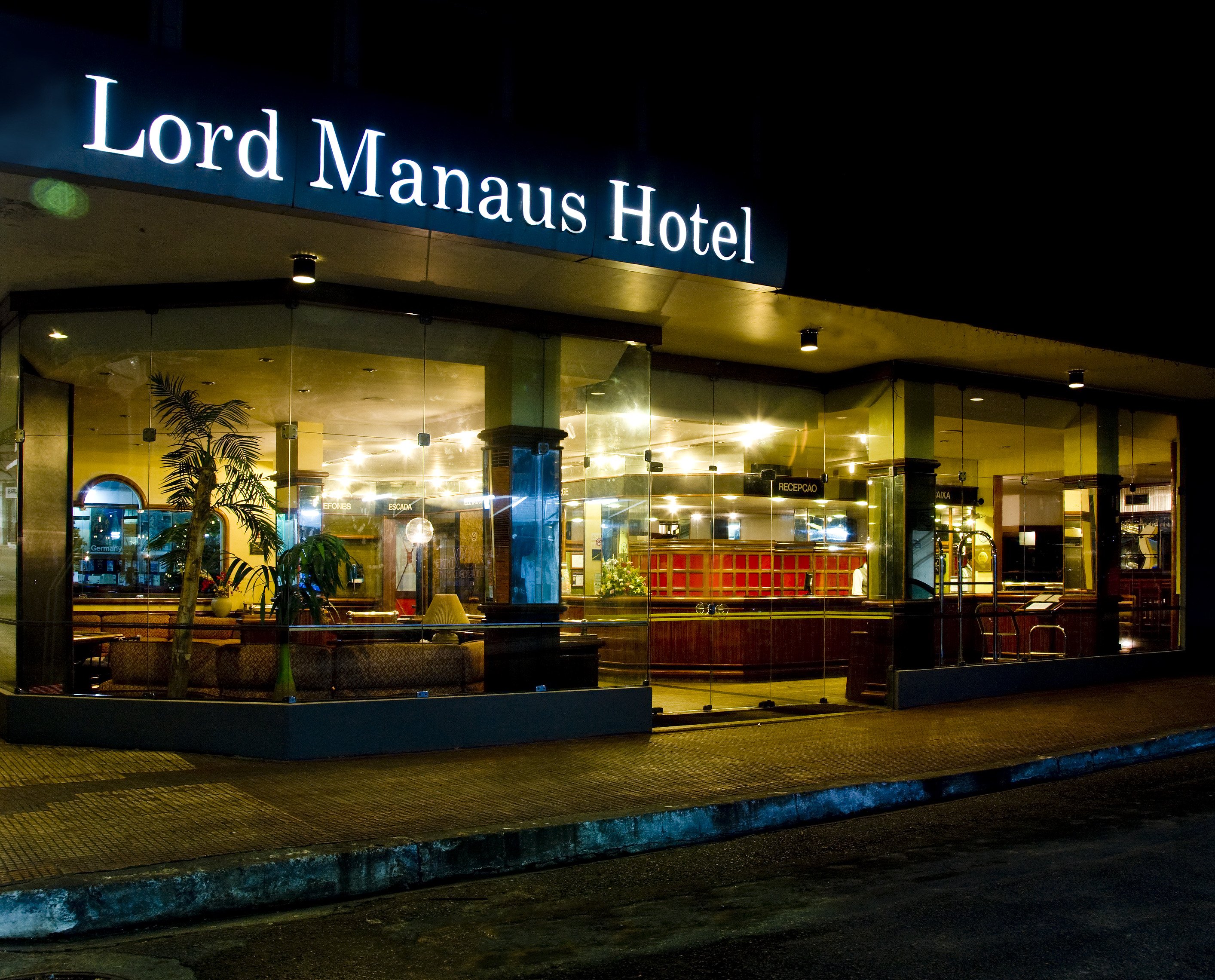 Lord Manaus Hotel image