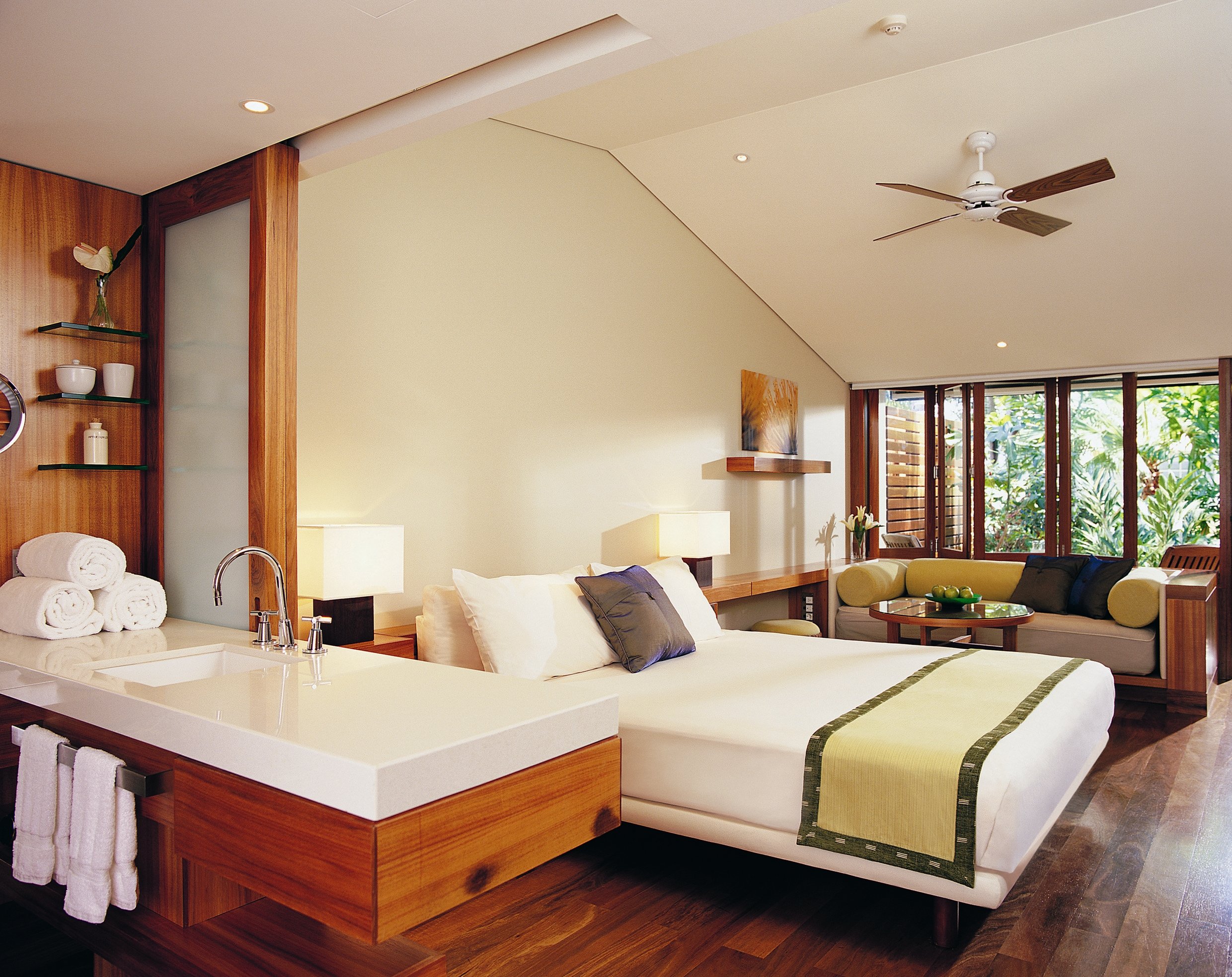 InterContinental Hayman Island Resort, an IHG Hotel by null