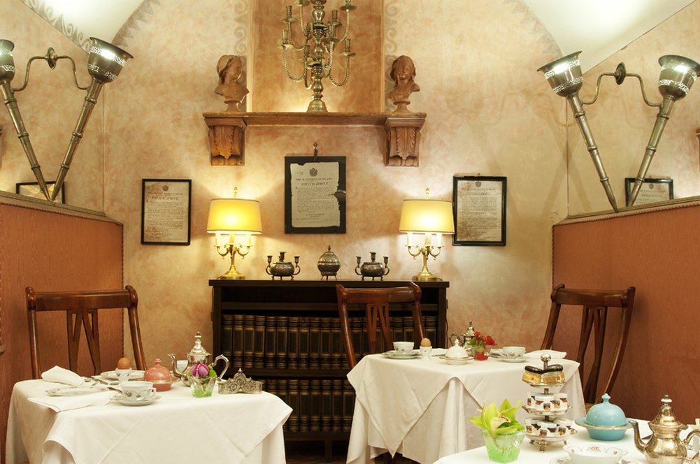 Hotel Petit Palais by null