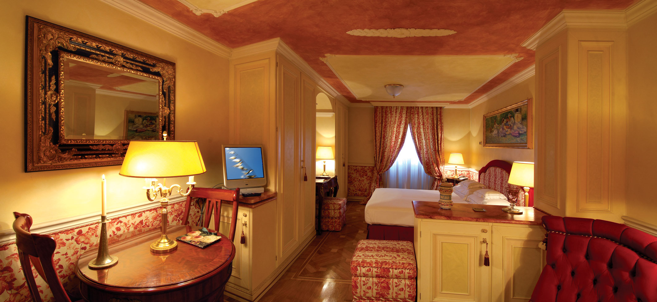 Hotel Petit Palais by null