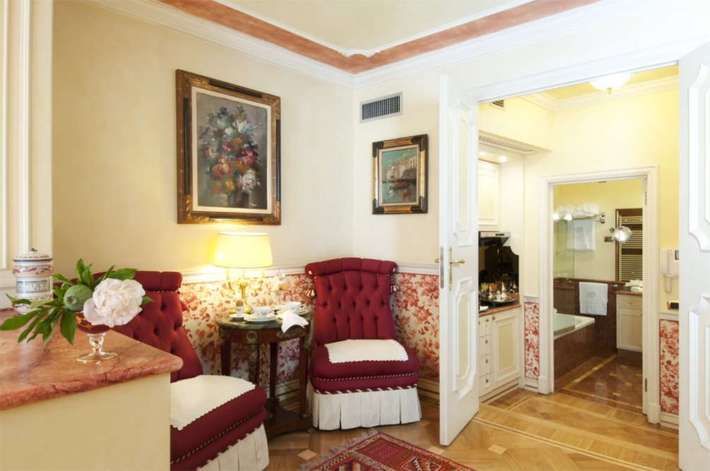 Hotel Petit Palais by null