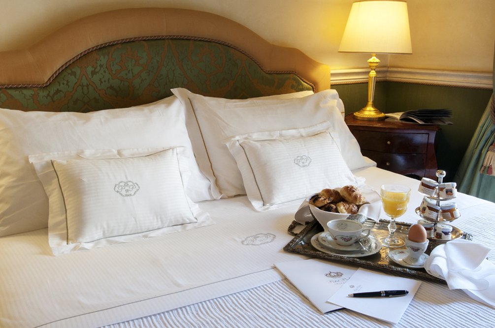 Hotel Petit Palais by null