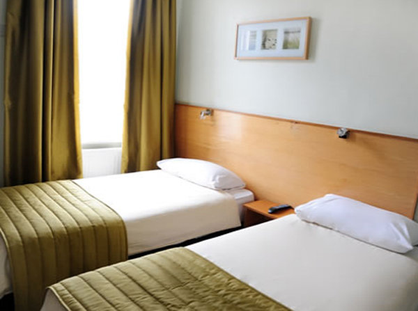 Arriva Hotel by null