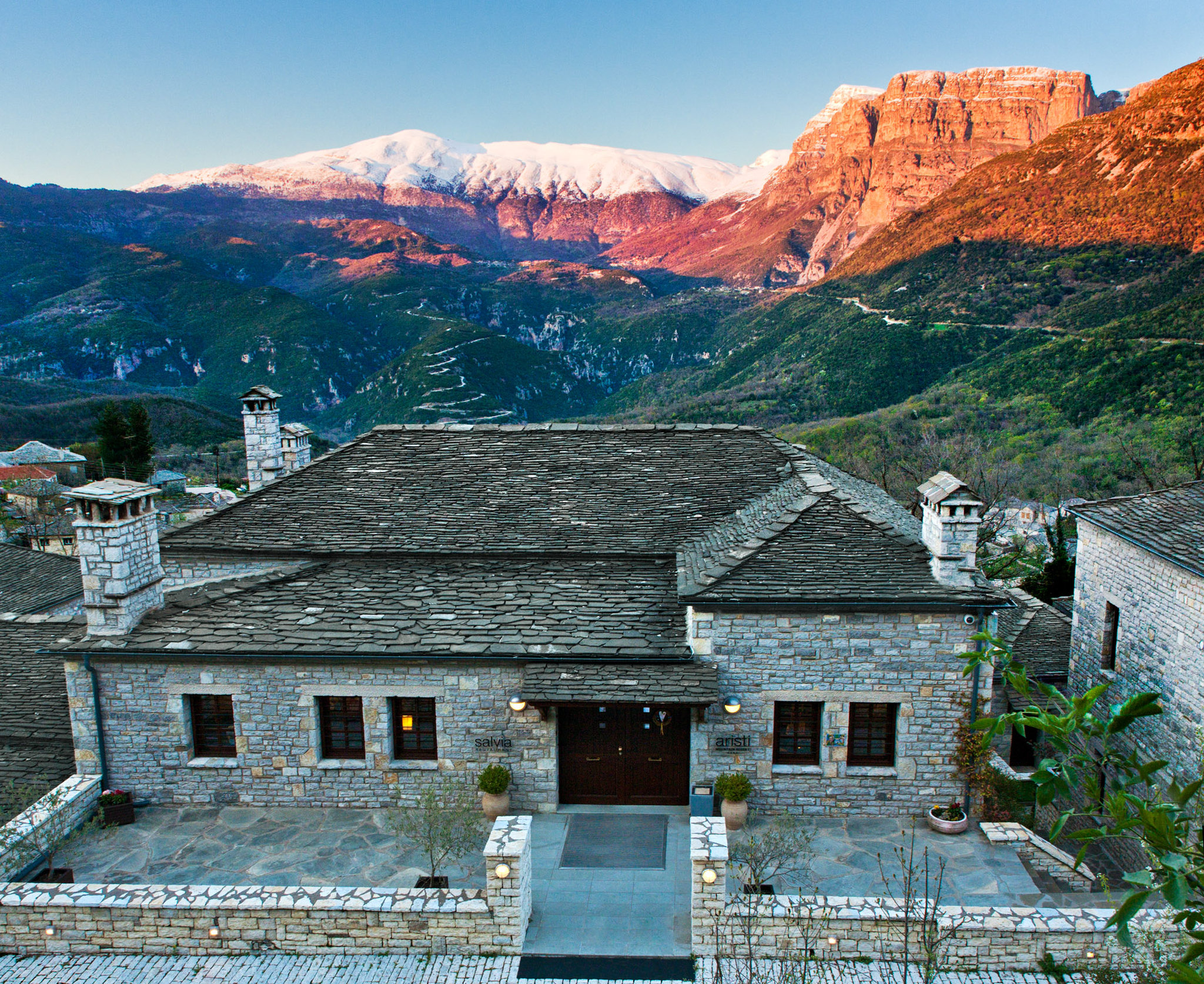 Aristi Mountain Resort Hotel by null