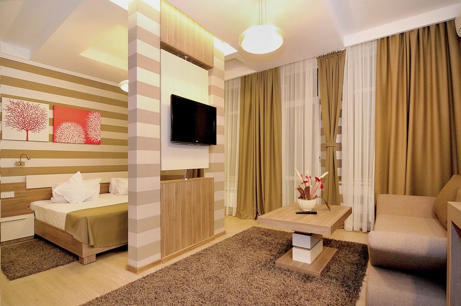 Hotel Confort by null