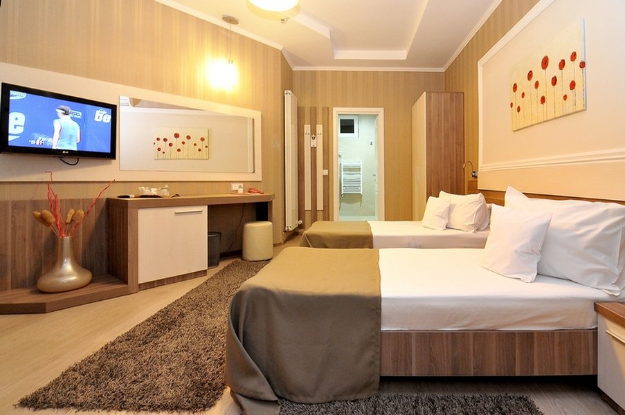 Hotel Confort by null