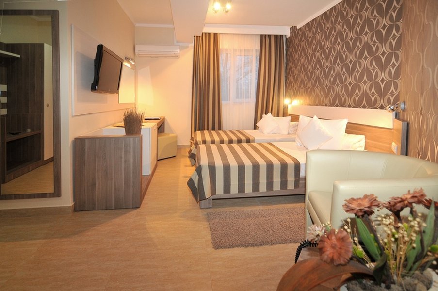 Hotel Confort by null
