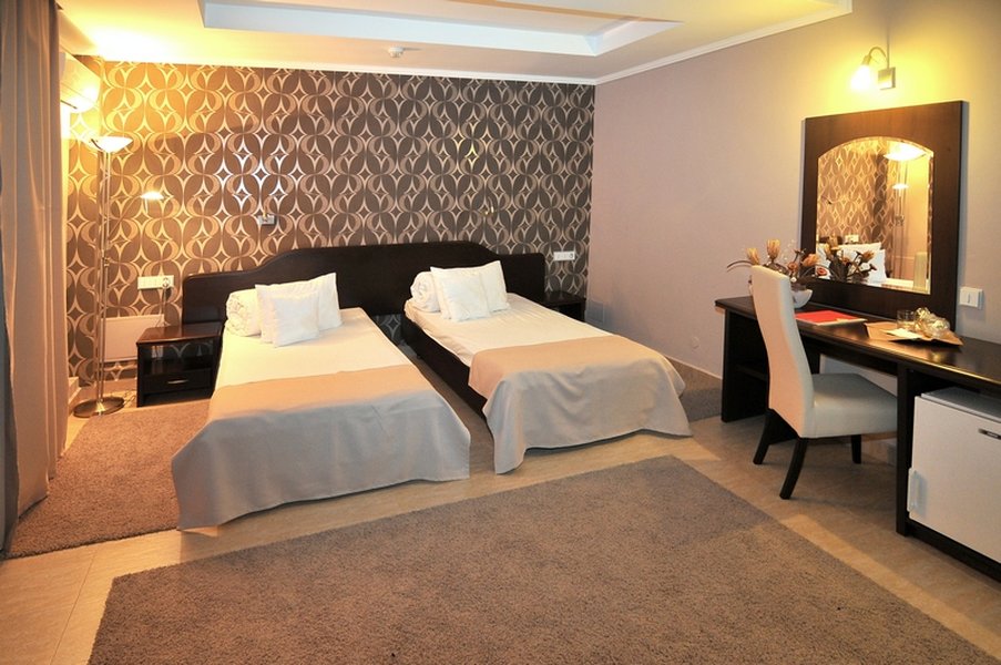 Hotel Confort by null