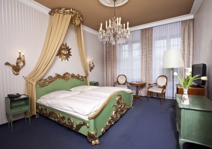 THE MIDTOWN HOTEL Köln by null