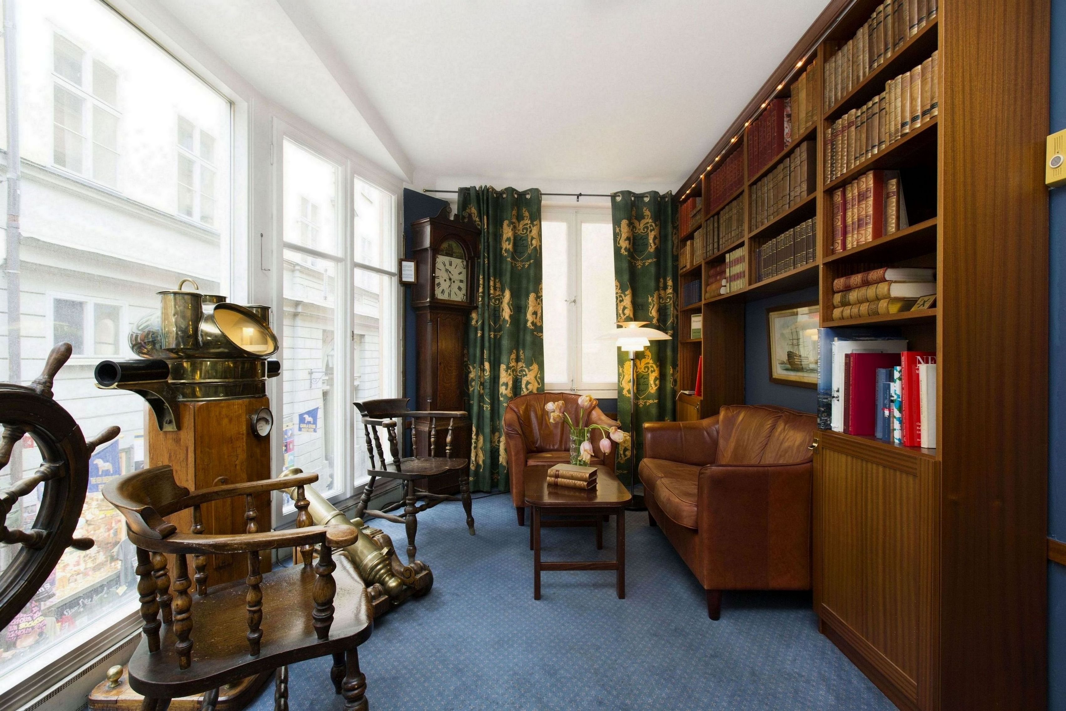Lord Nelson Hotel by null