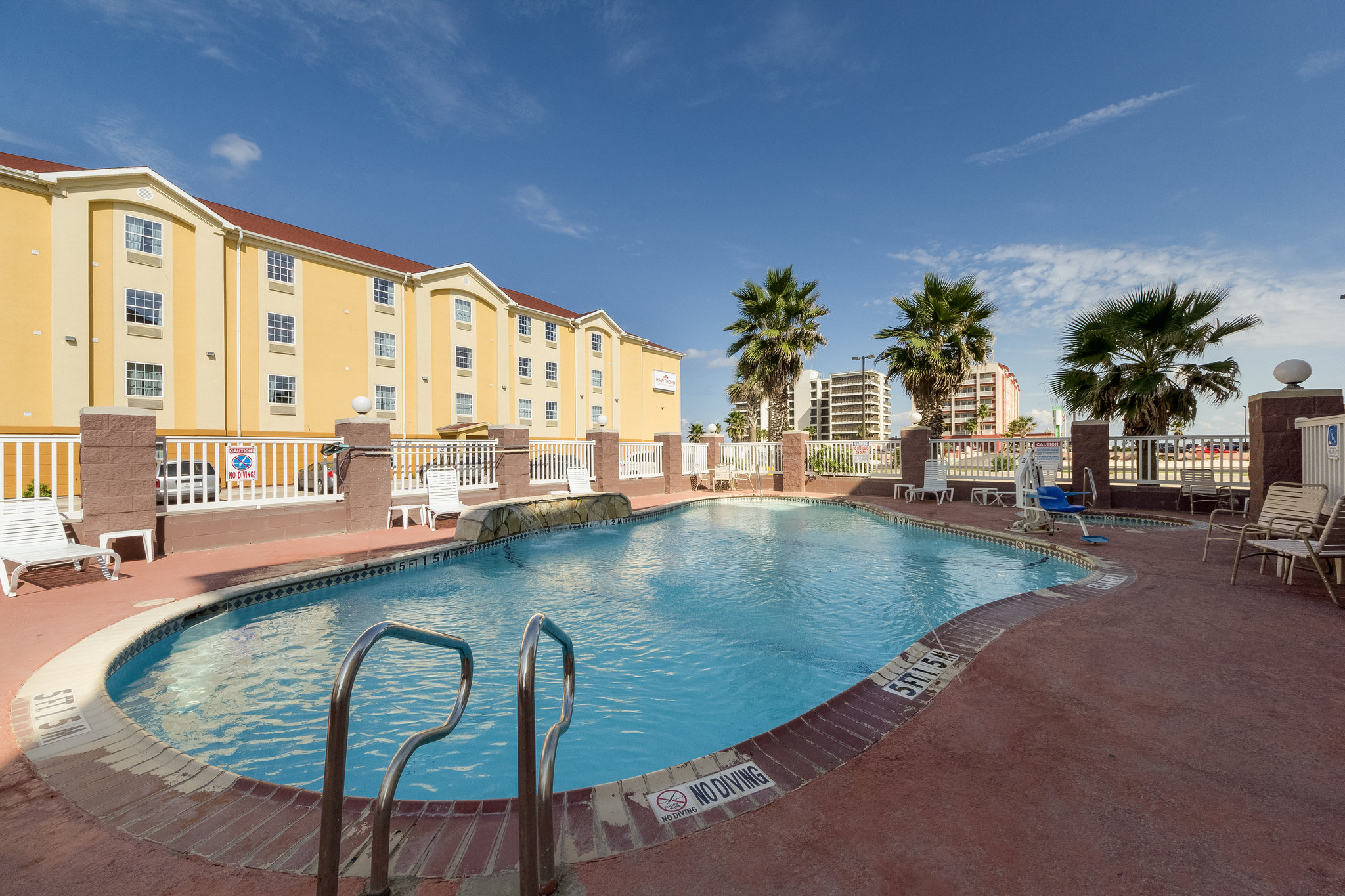 Holiday Inn Express & Suites Corpus Christi-N Padre Island, an IHG Hotel image