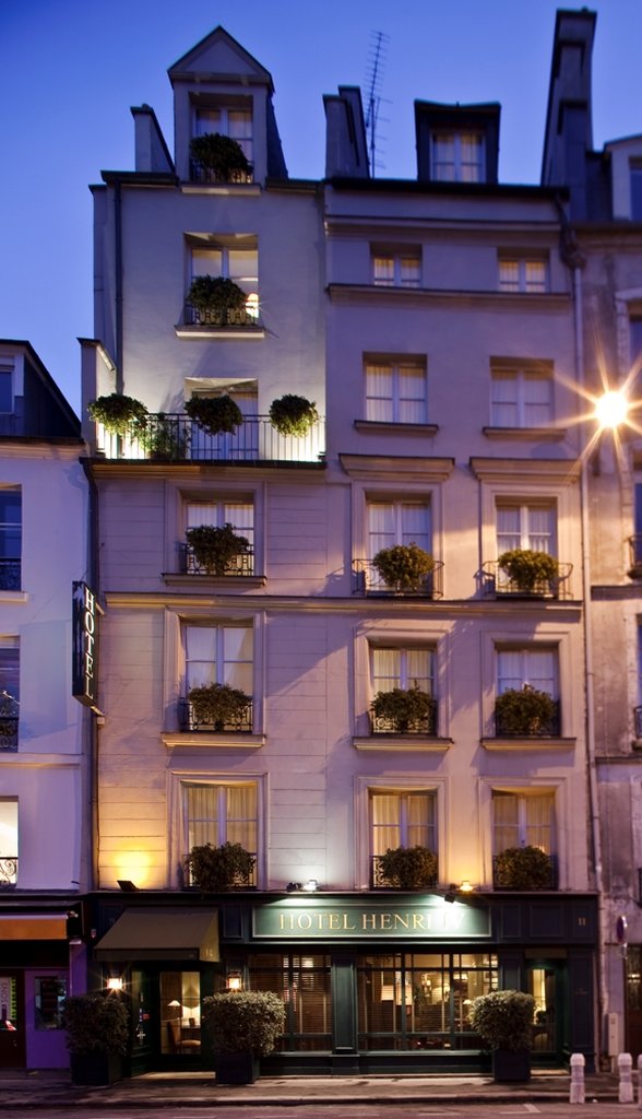 Hotel Henri IV Rive Gauche by null