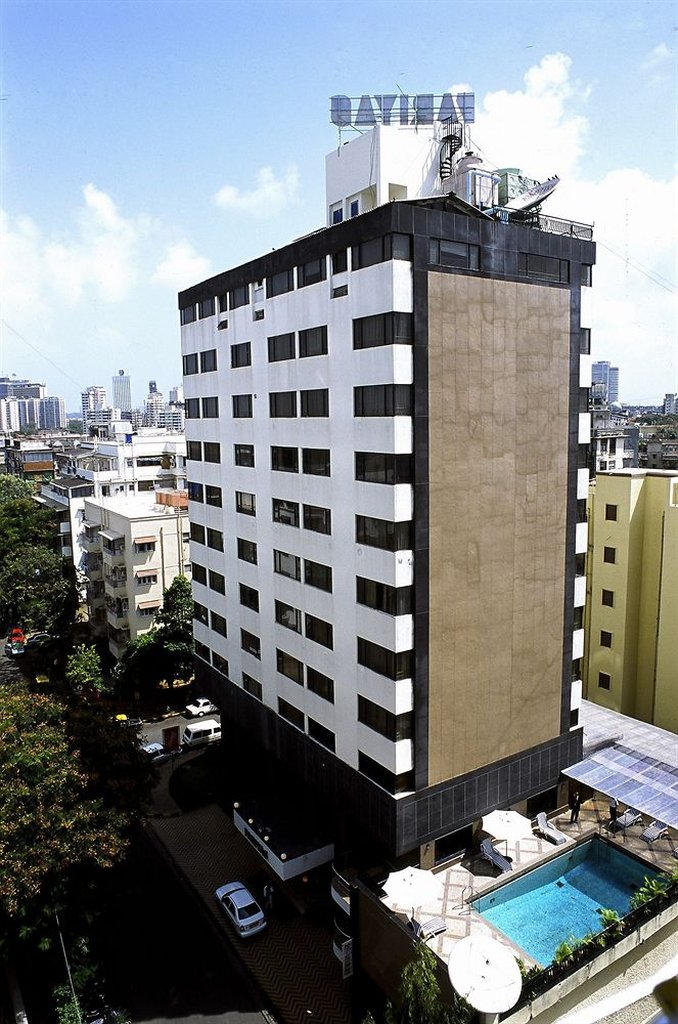 Fariyas Hotel Mumbai by null