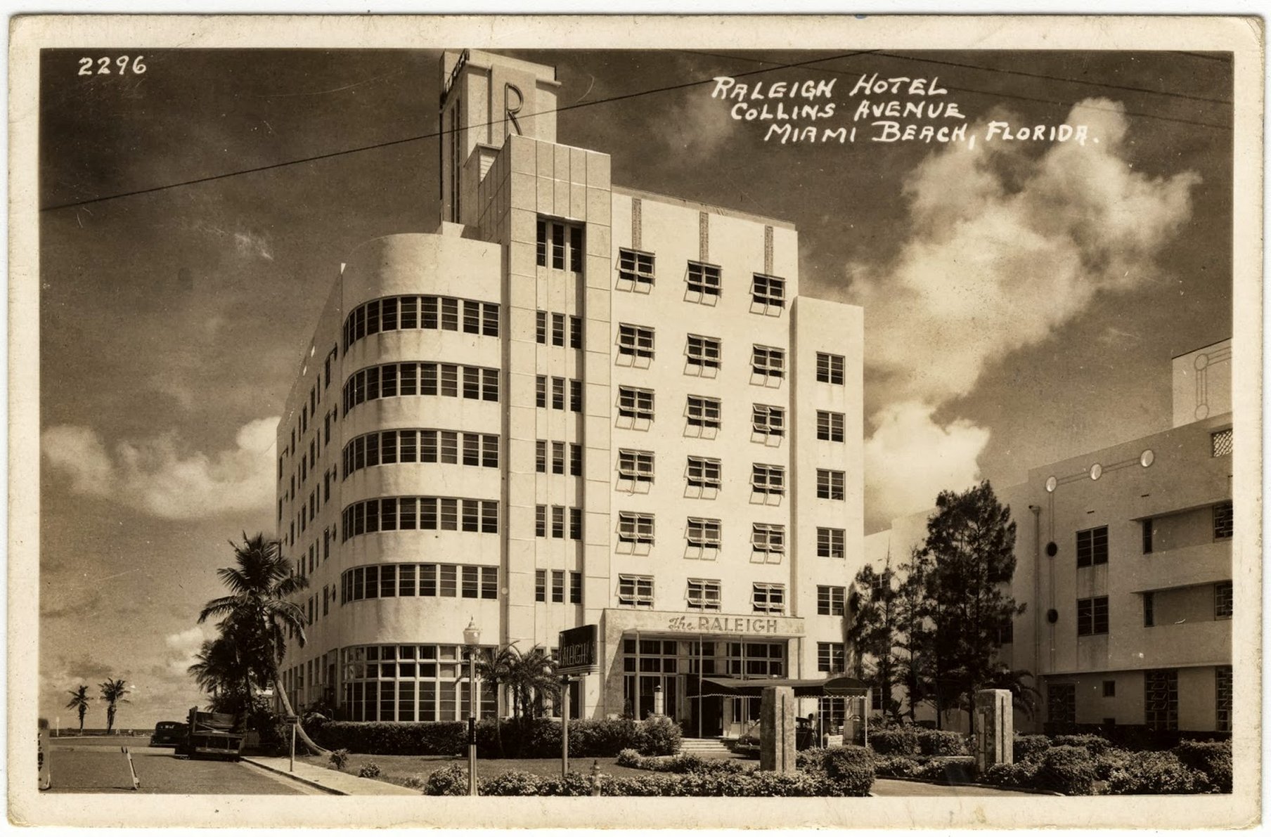 Rosewood The Raleigh, Miami Beach by Google