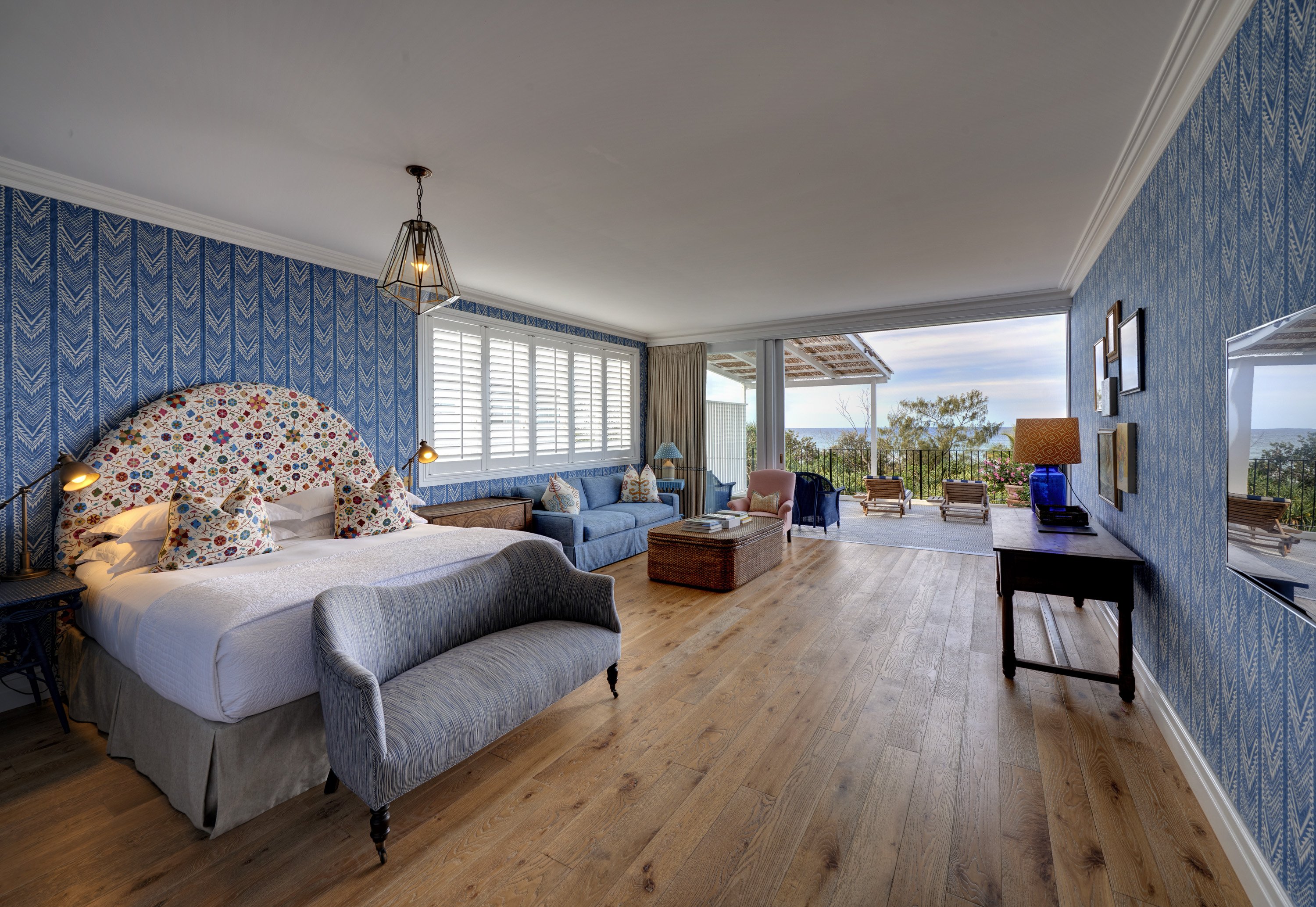 Halcyon House by null