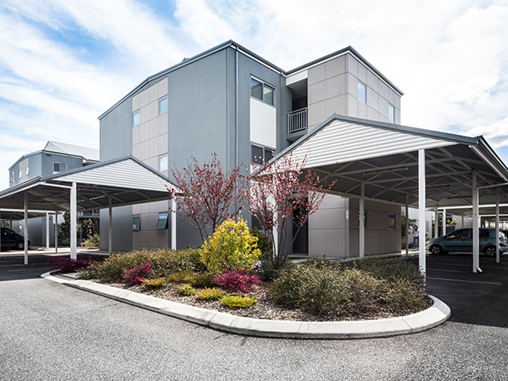 Airport Apartments by Vetroblu by null